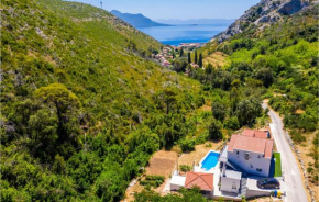 Amazing home in Trstenik with Outdoor swimming pool, WiFi and 5 Bedrooms